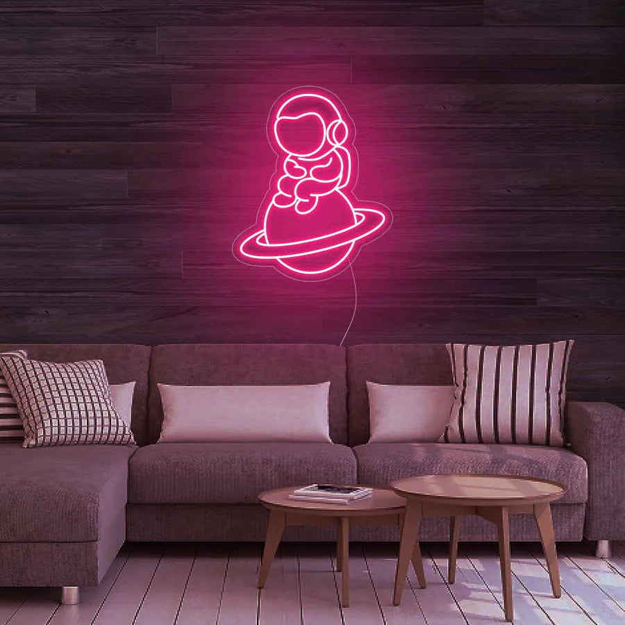 Astronauta su saturno - Neon led