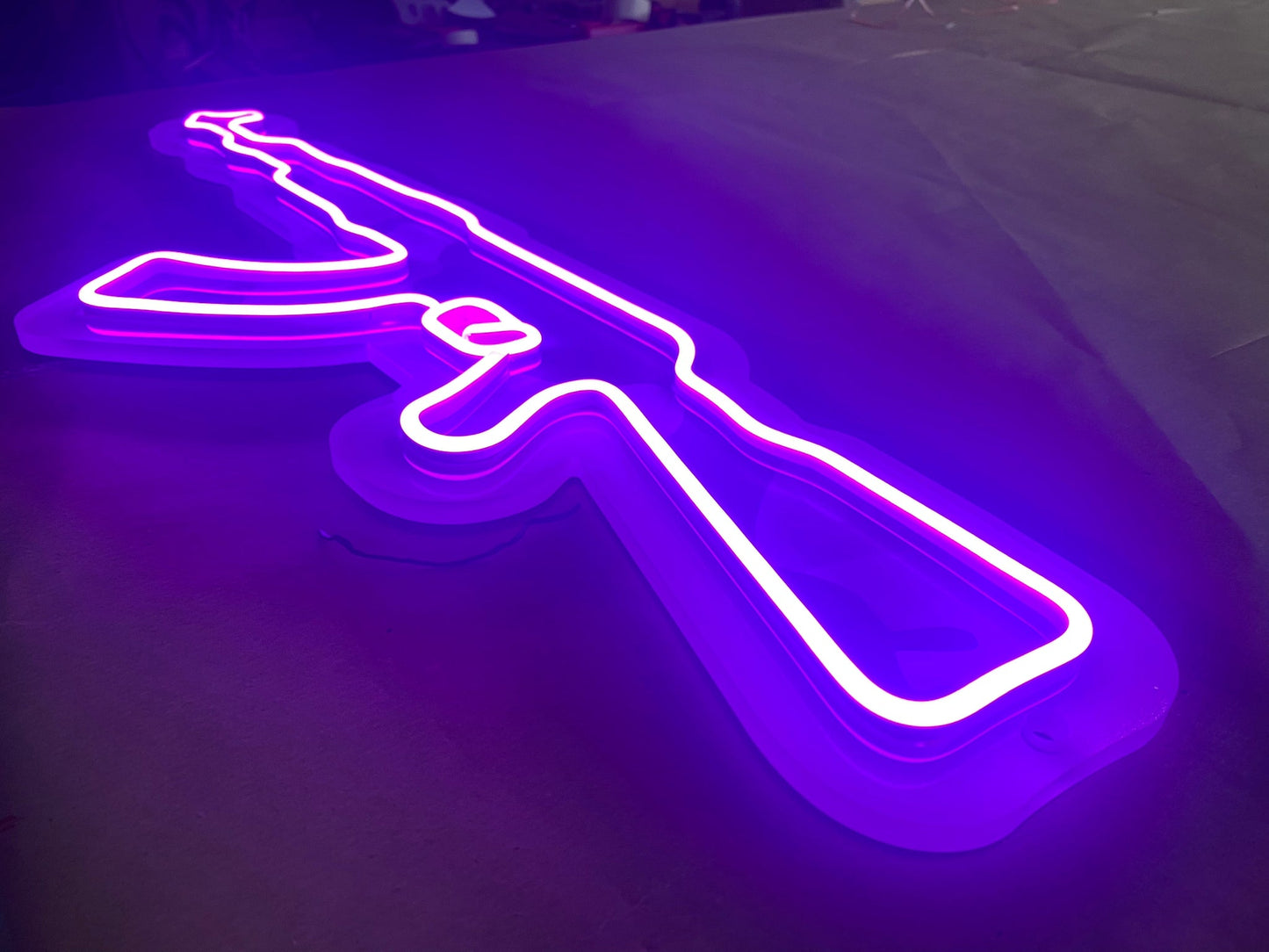 AK47- Neon Led